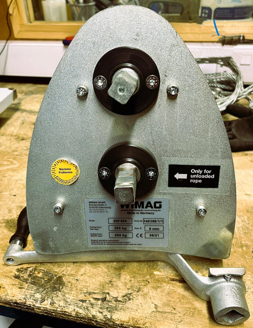 WIMAG 650kg Winch - close up of free wheel function 